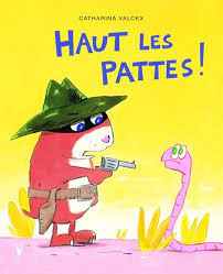 HAUT LES PATTES !