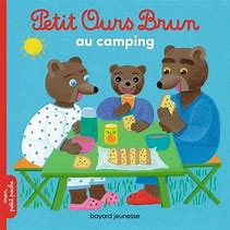 PETIT OURS BRUN AU CAMPING